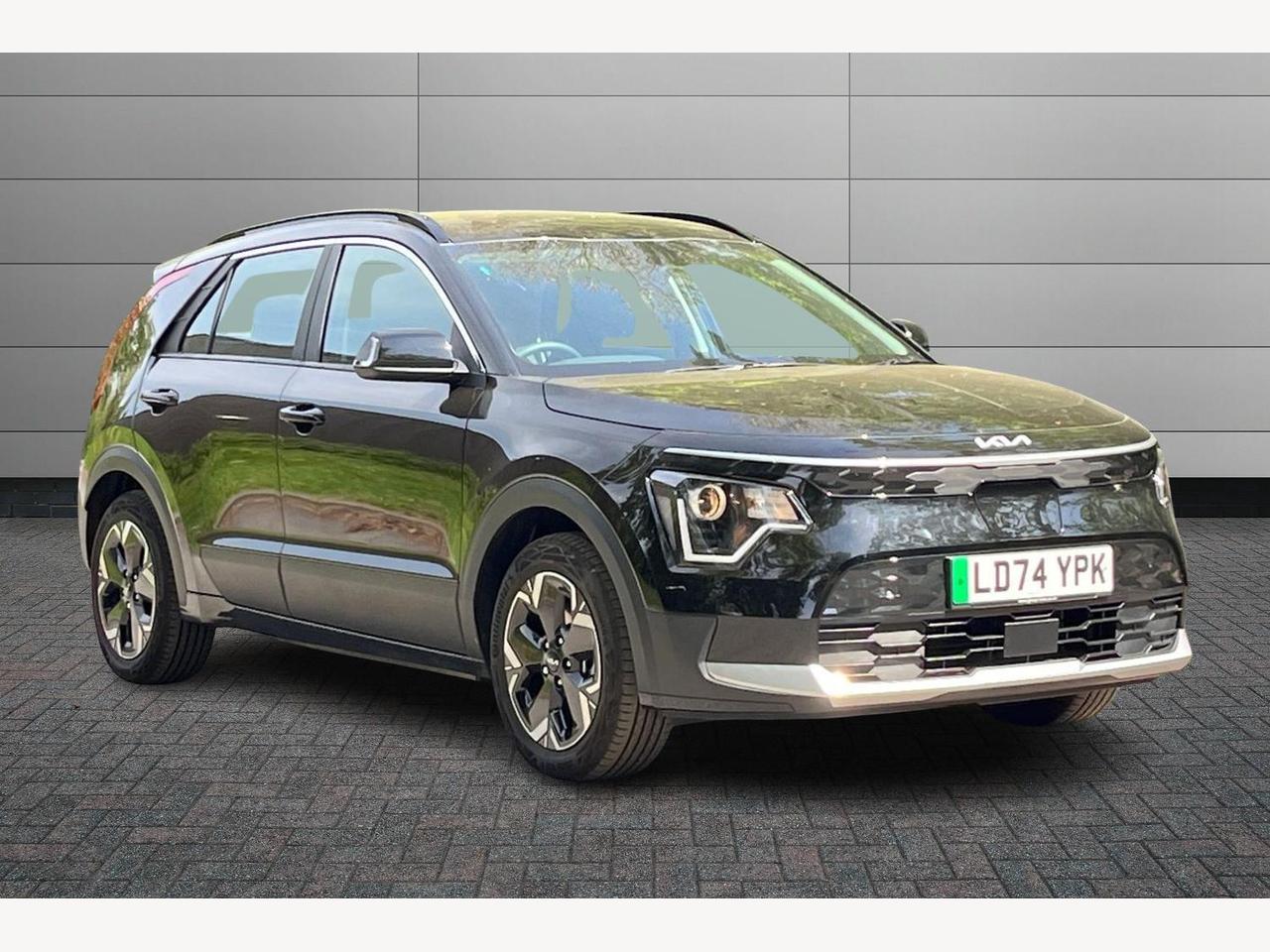 Main listing image - Kia Niro