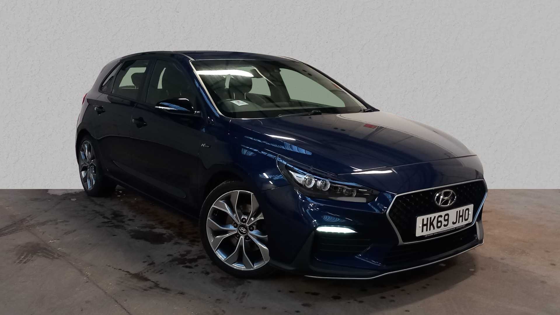 Main listing image - Hyundai i30