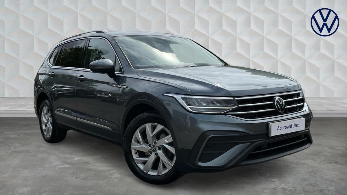 Main listing image - Volkswagen Tiguan Allspace