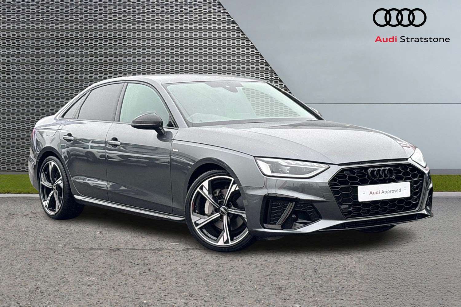 Main listing image - Audi A4