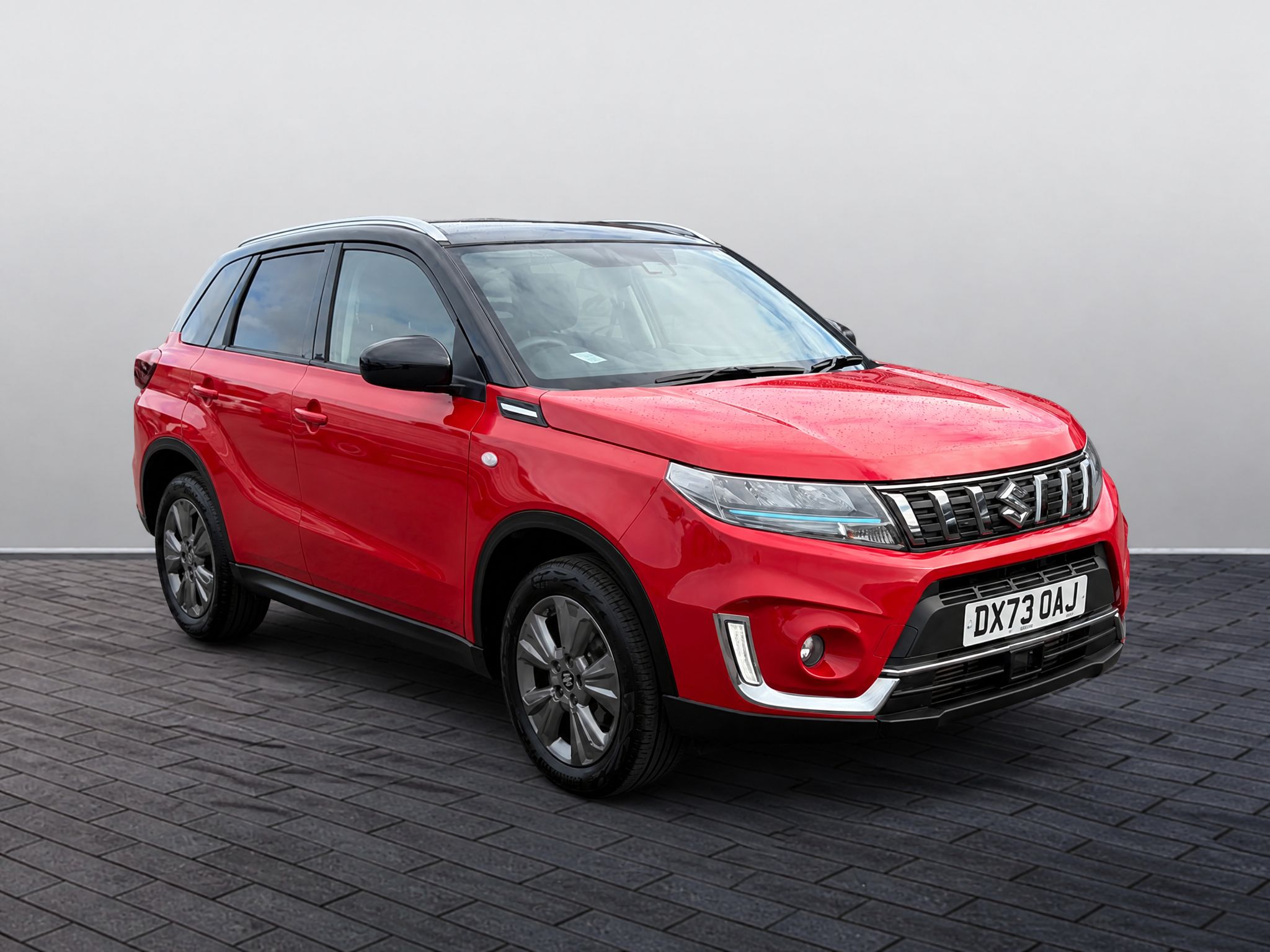 Main listing image - Suzuki Vitara