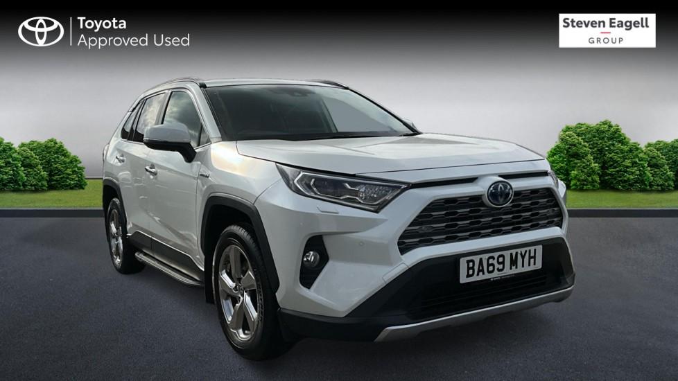 Main listing image - Toyota RAV4