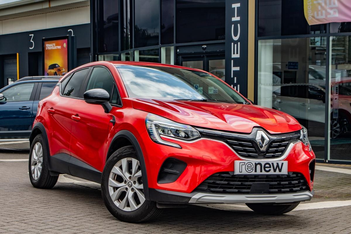 Main listing image - Renault Captur