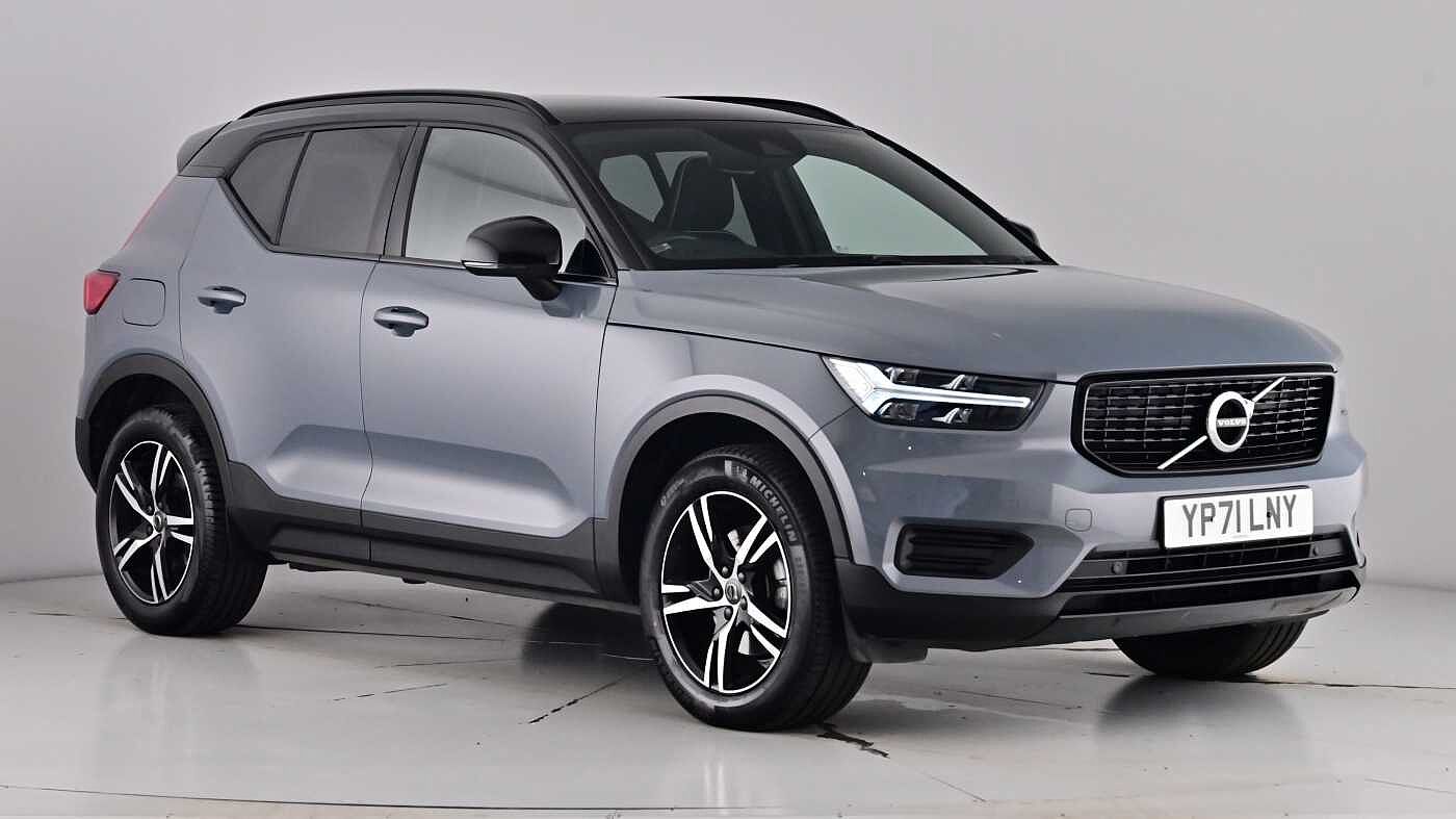 Main listing image - Volvo XC40