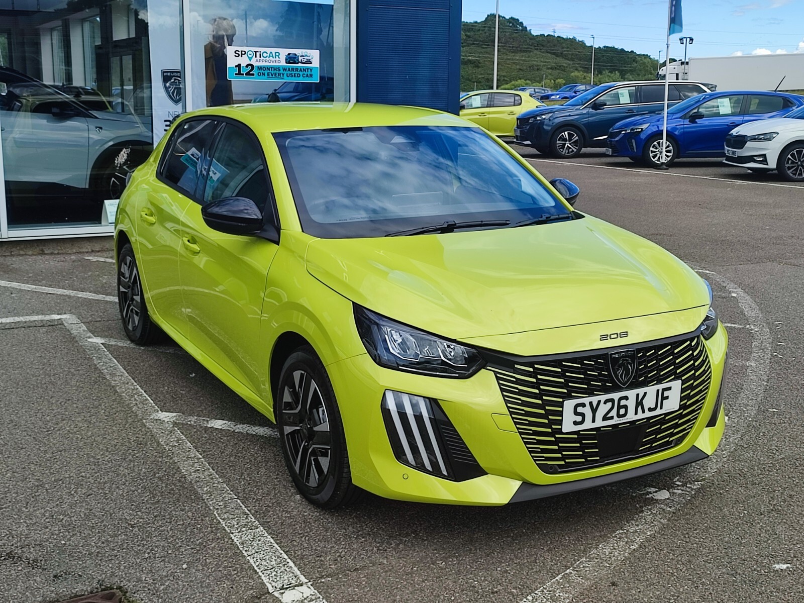 Main listing image - Peugeot 208