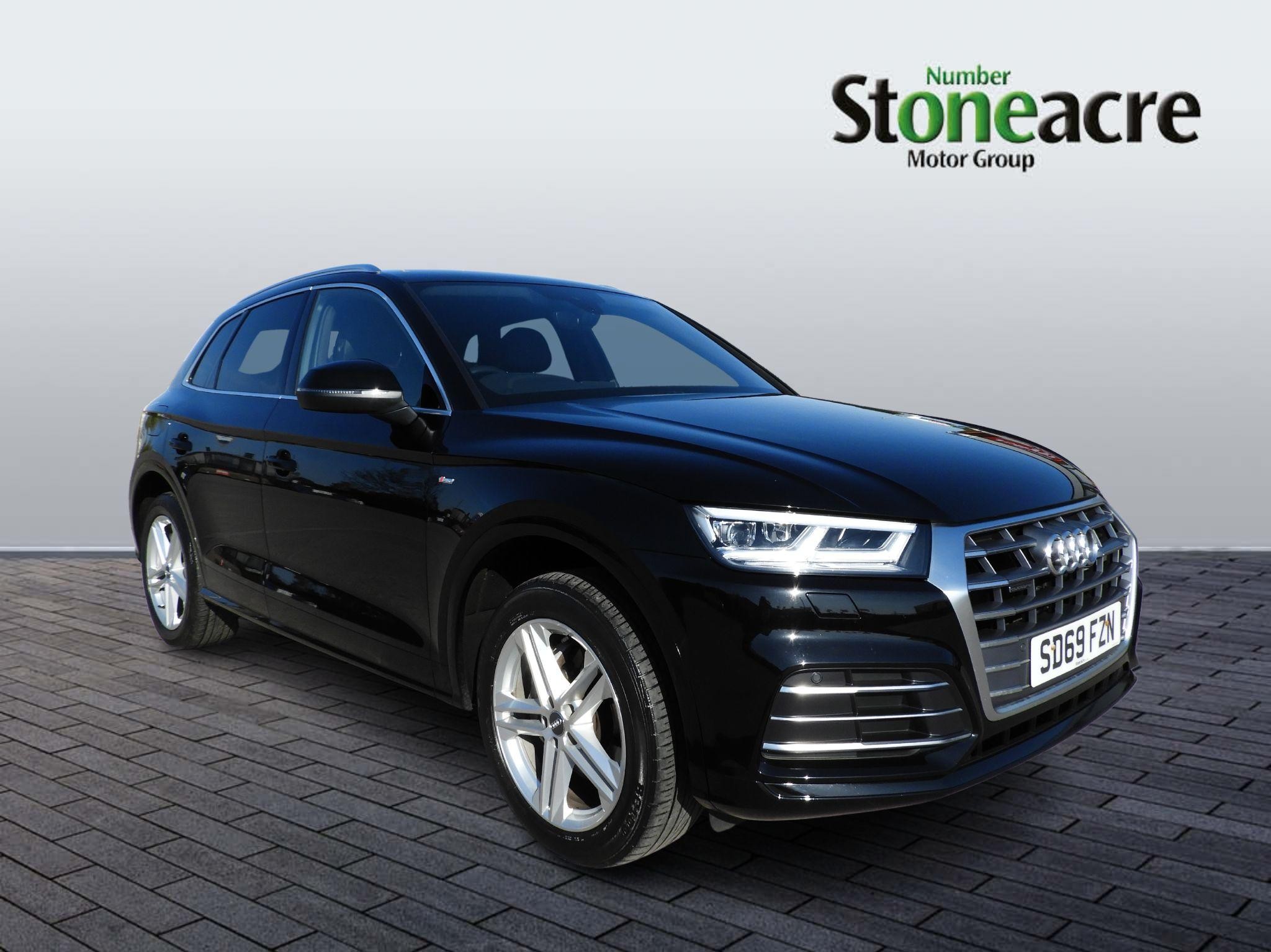 Main listing image - Audi Q5