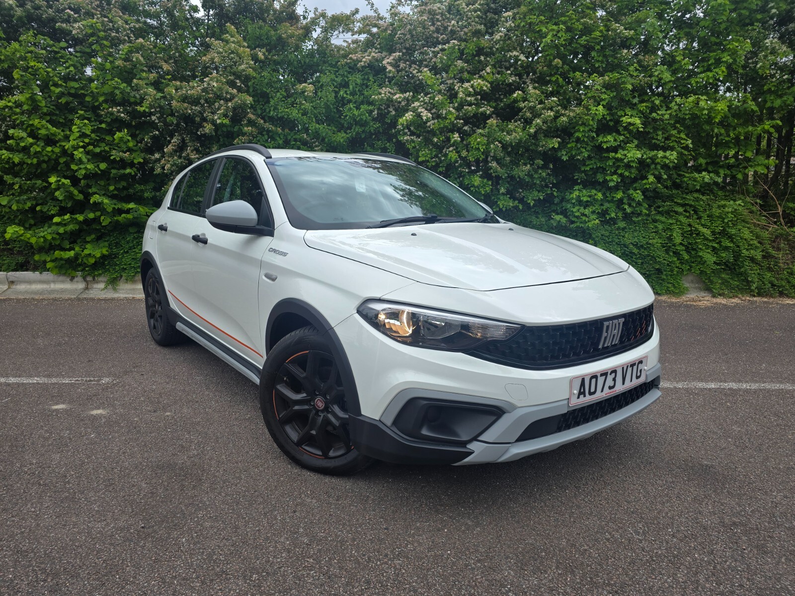 Main listing image - Fiat Tipo Cross