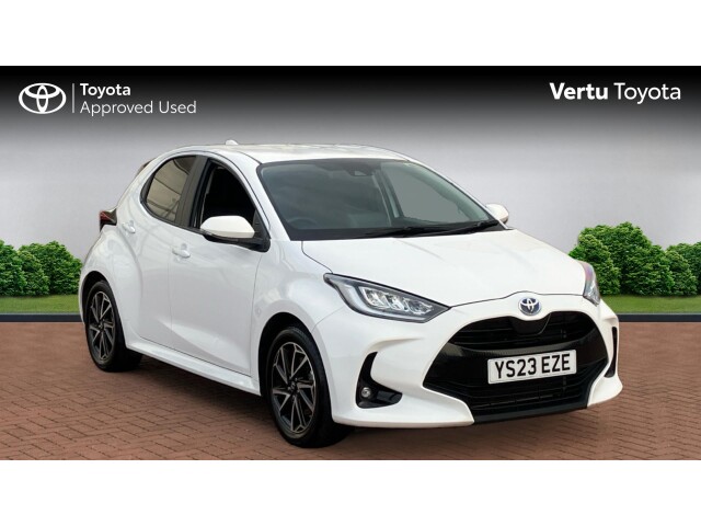 Main listing image - Toyota Yaris