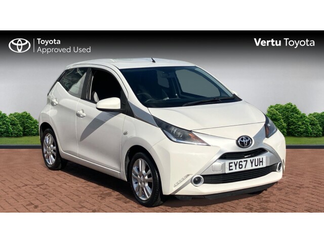Main listing image - Toyota Aygo