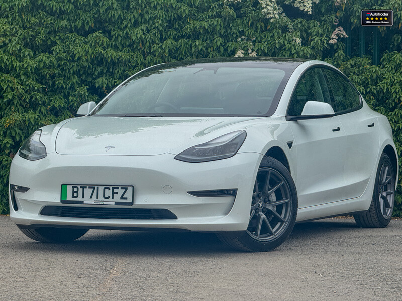 Main listing image - Tesla Model 3