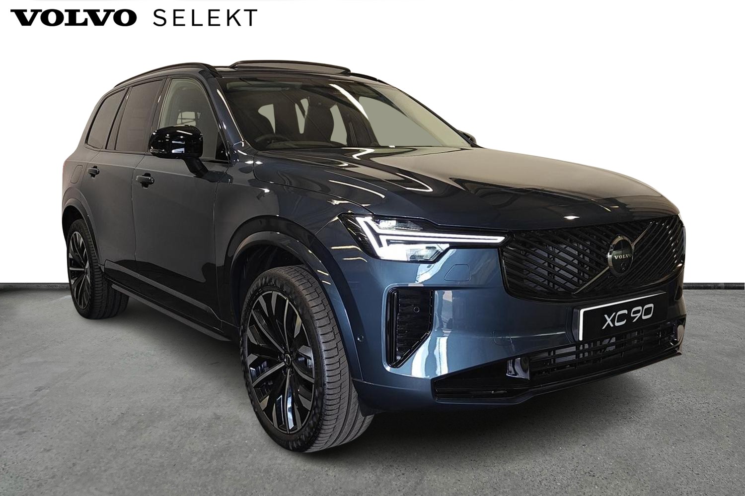 Main listing image - Volvo XC90