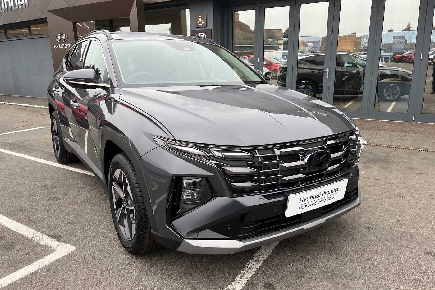Main listing image - Hyundai Tucson