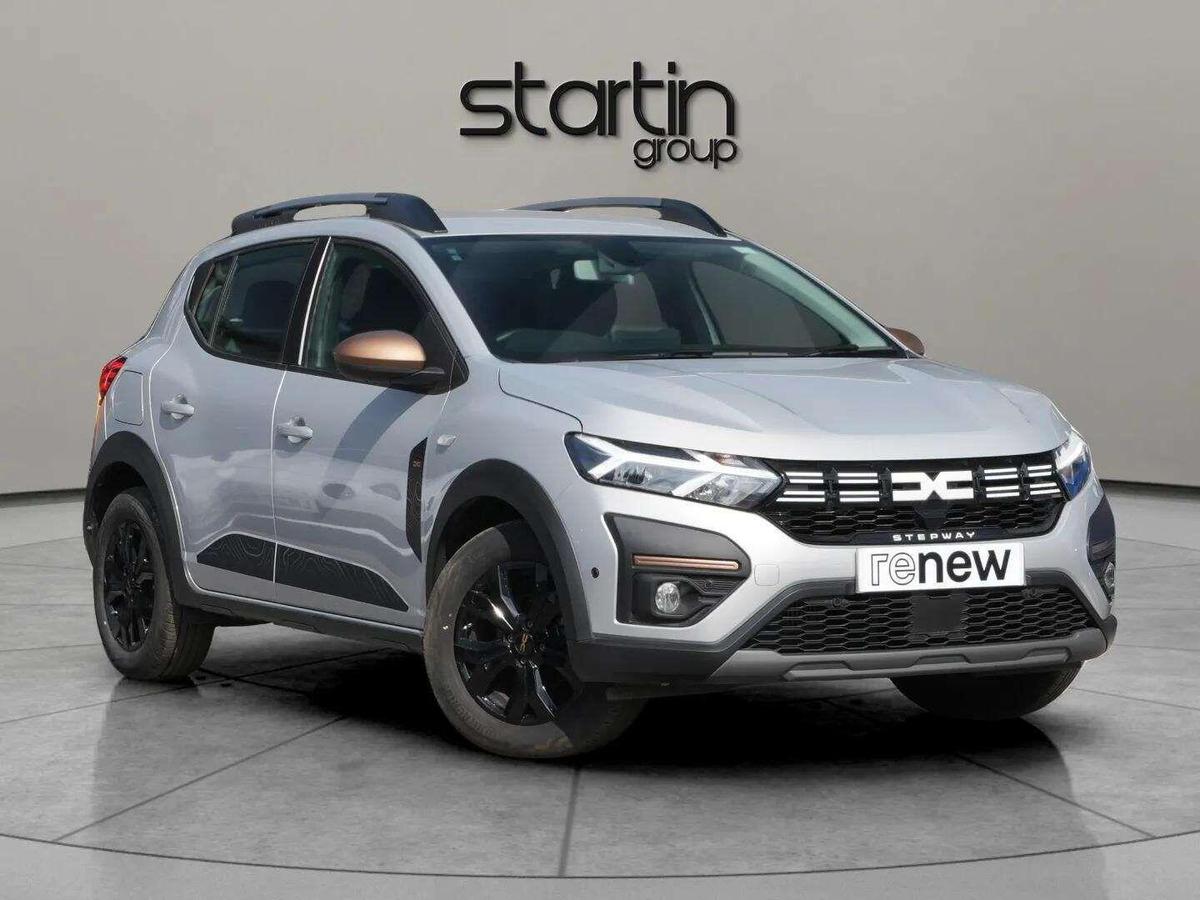 Main listing image - Dacia Sandero Stepway