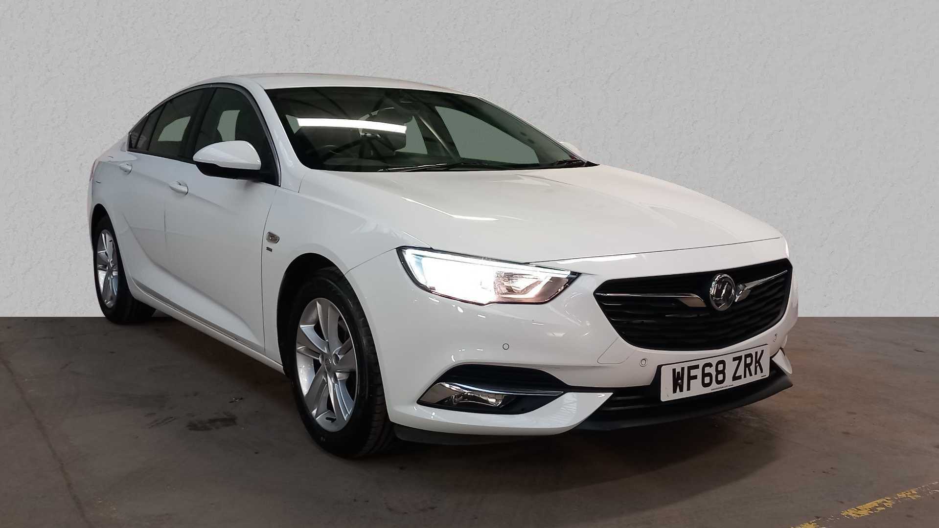 Main listing image - Vauxhall Insignia