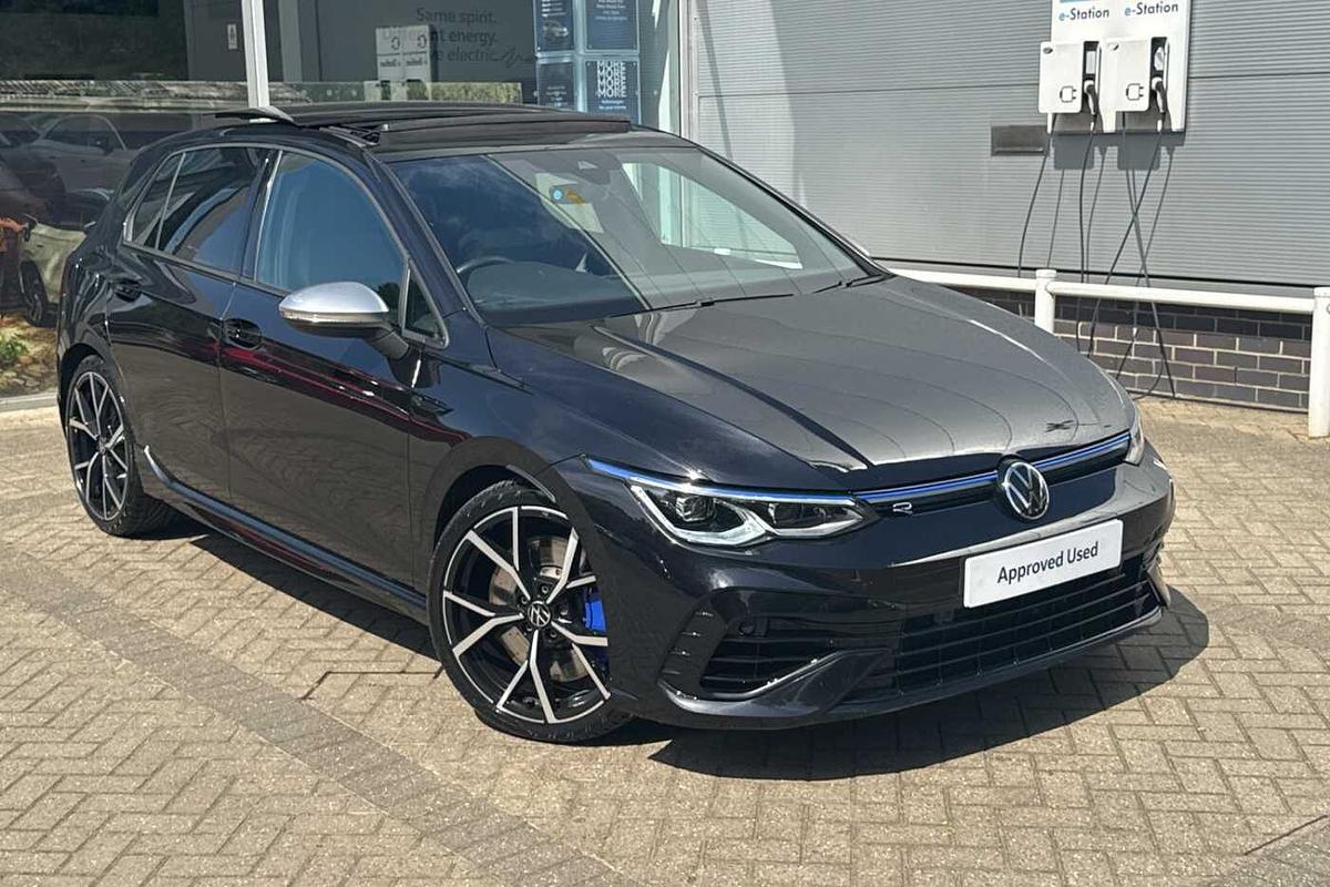 Main listing image - Volkswagen Golf R