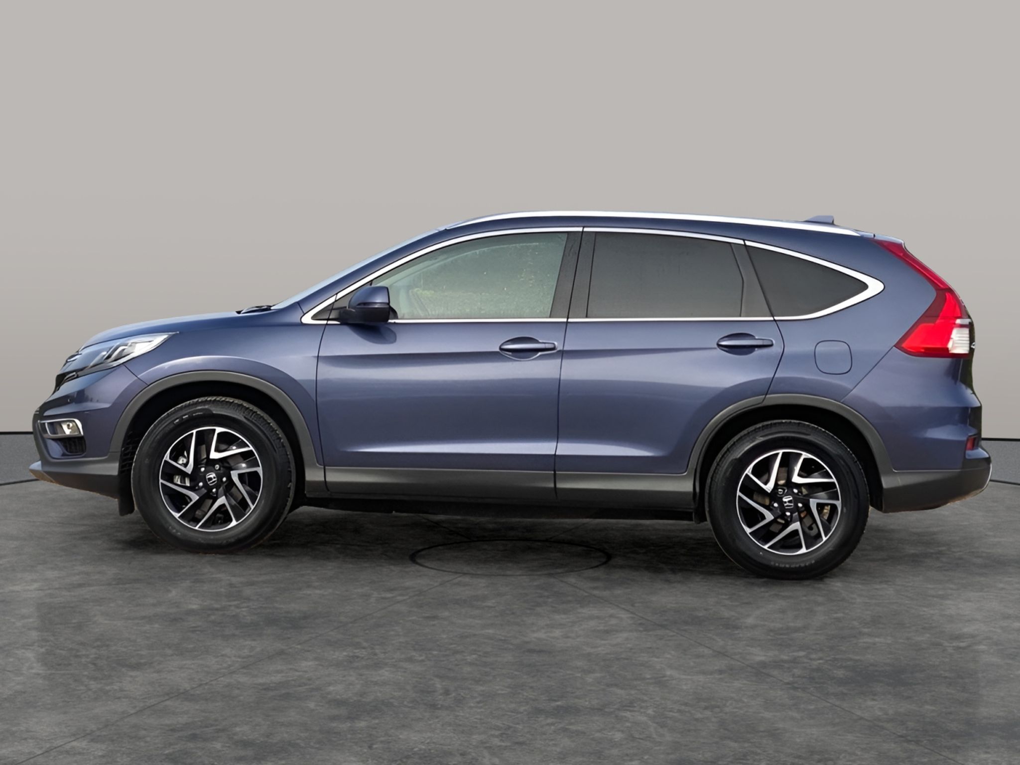 Main listing image - Honda CR-V