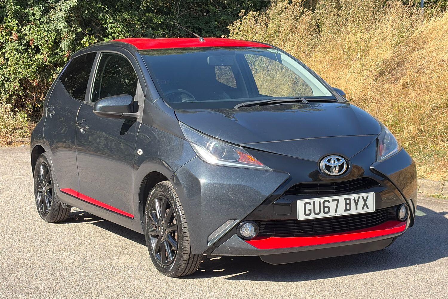 Main listing image - Toyota Aygo
