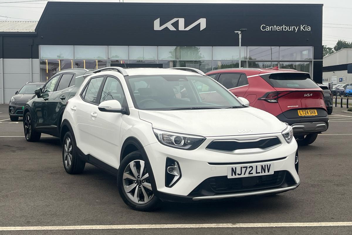 Main listing image - Kia Stonic