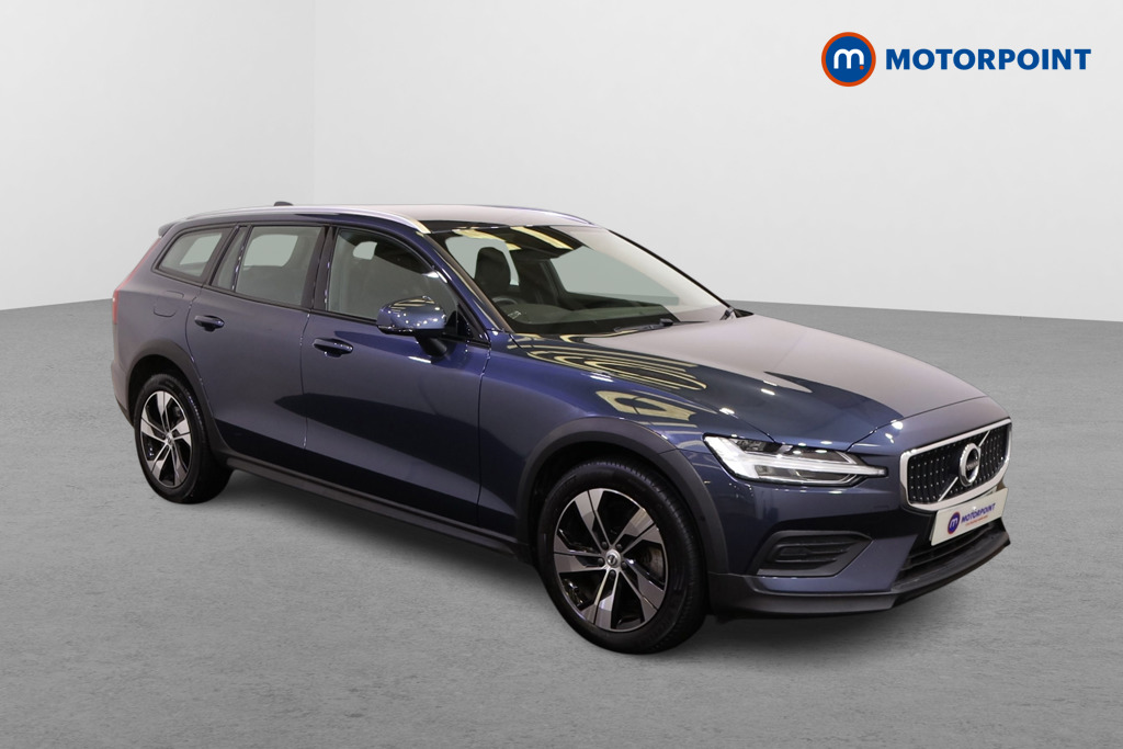 Main listing image - Volvo V60 Cross Country