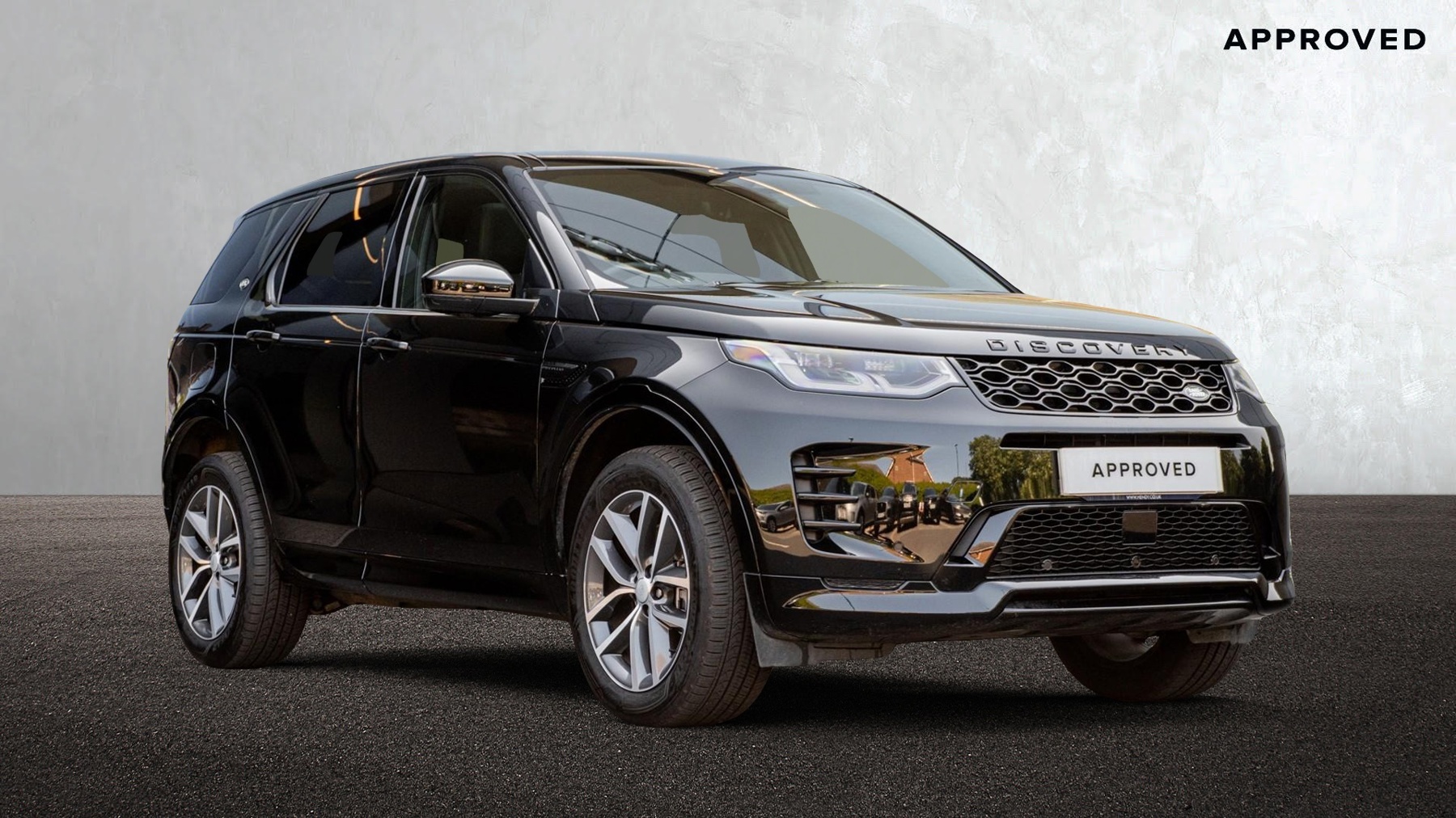Main listing image - Land Rover Discovery Sport