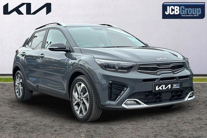 Main listing image - Kia Stonic