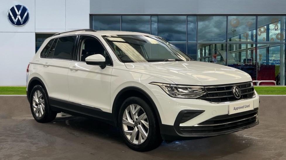 Main listing image - Volkswagen Tiguan
