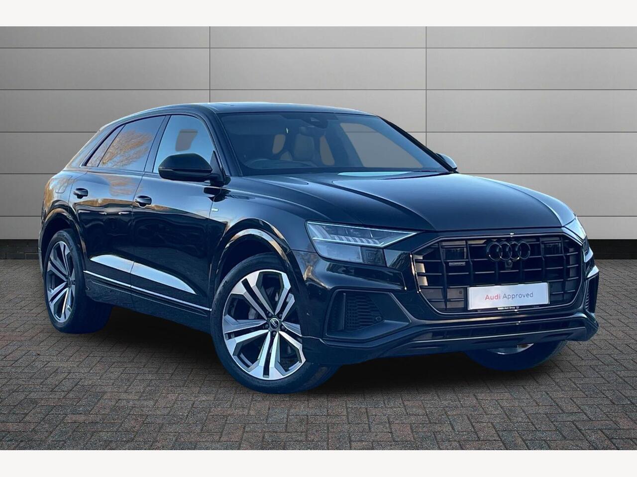 Main listing image - Audi Q8