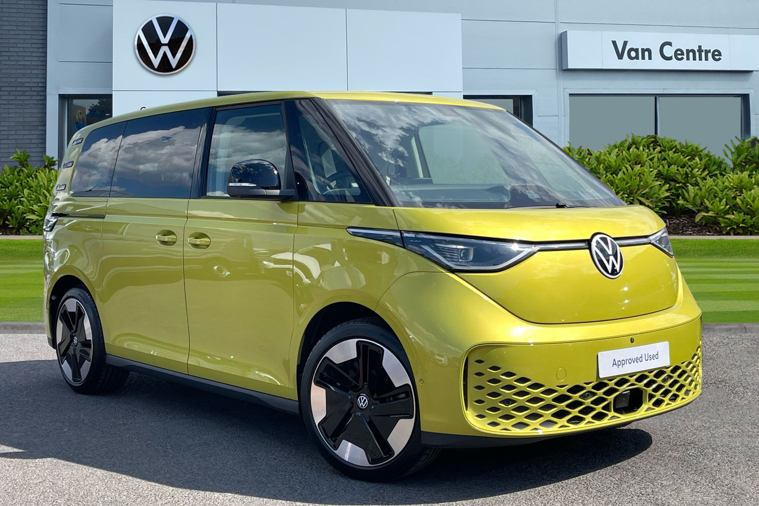 Main listing image - Volkswagen ID.Buzz