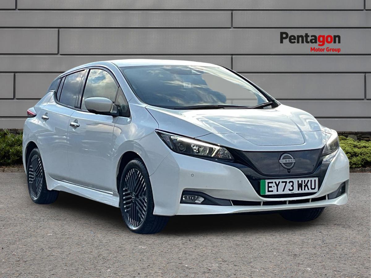 Main listing image - Nissan Leaf