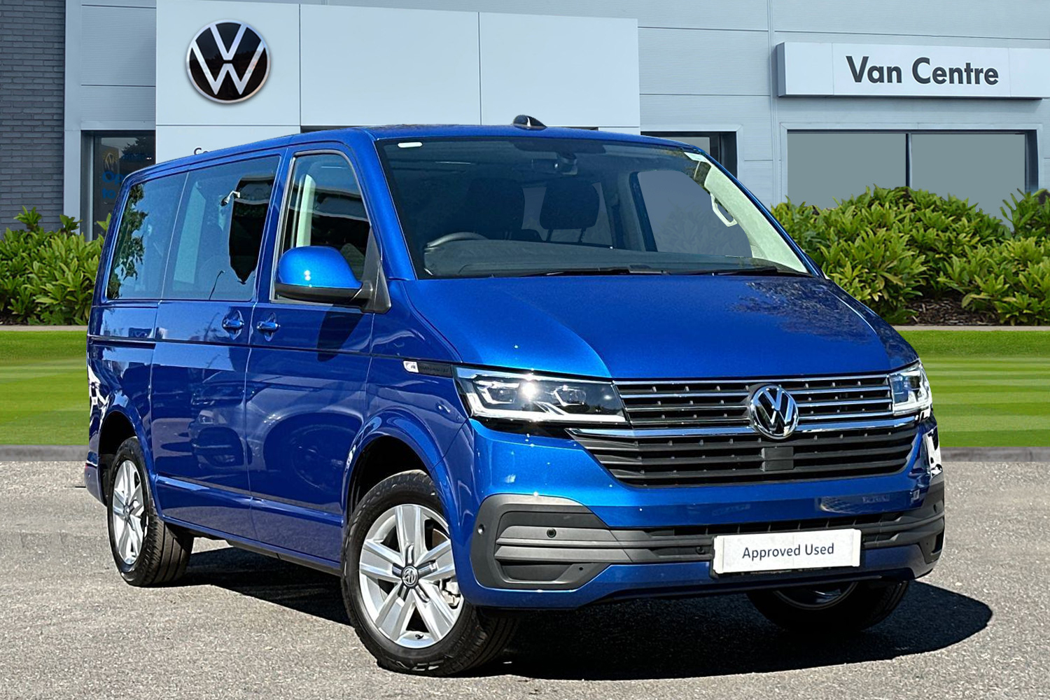 Main listing image - Volkswagen Transporter Shuttle