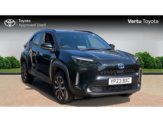 Main listing image - Toyota Yaris Cross