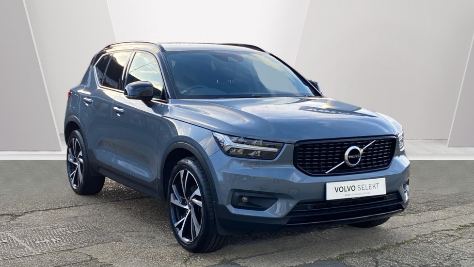 Main listing image - Volvo XC40