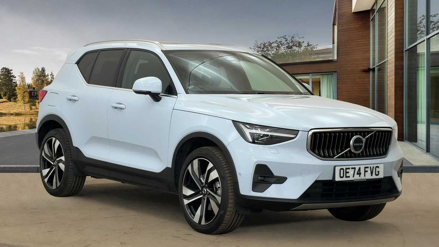 Main listing image - Volvo XC40