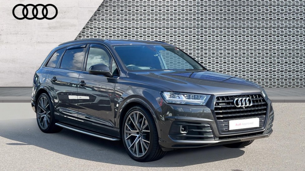 Main listing image - Audi Q7