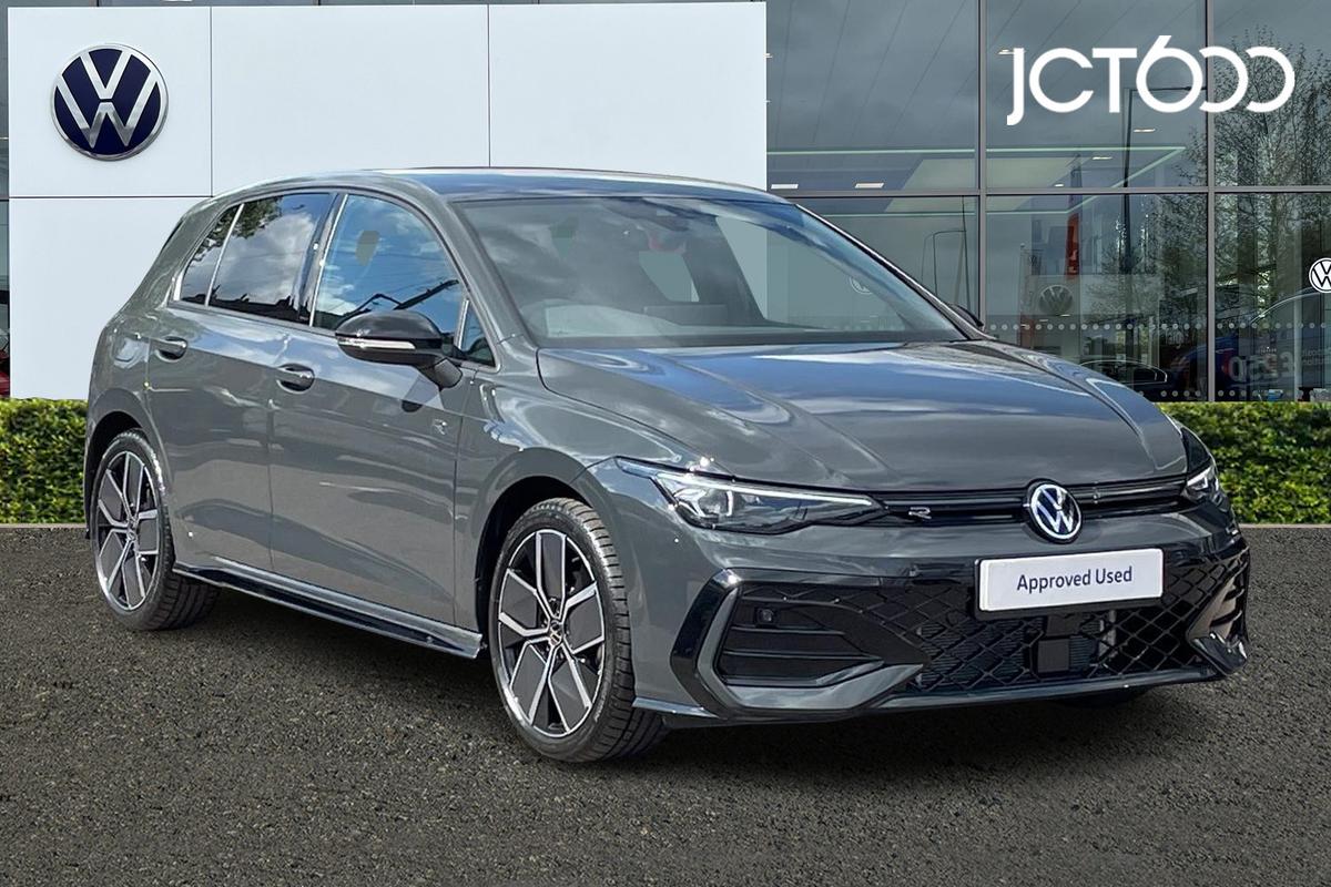 Main listing image - Volkswagen Golf