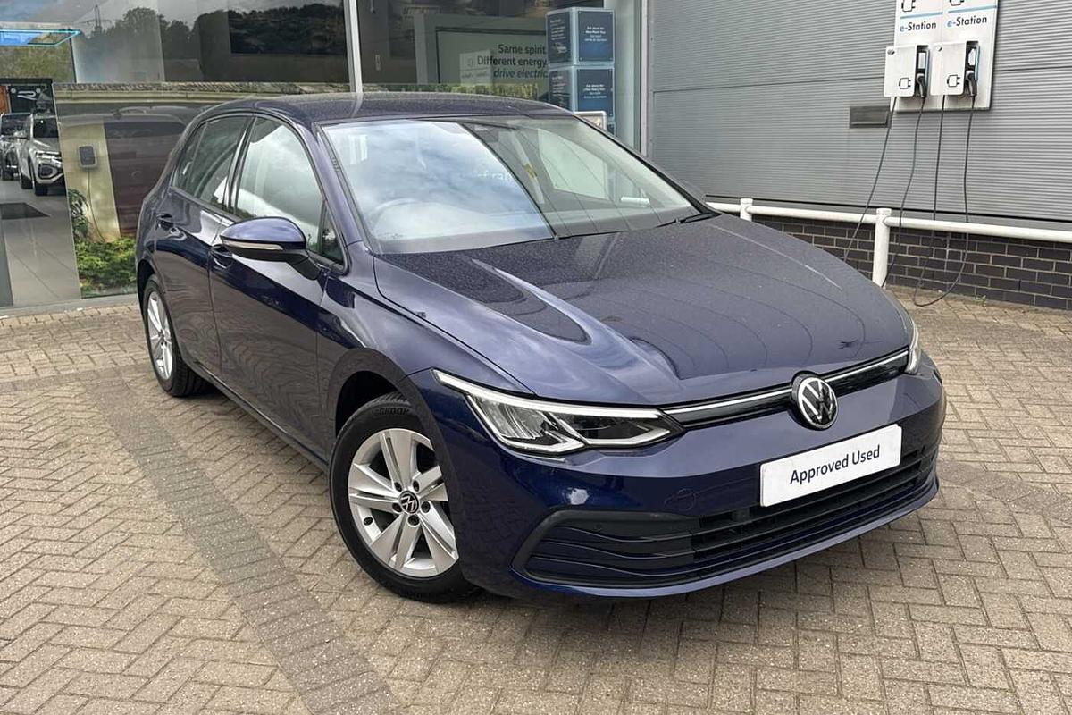 Main listing image - Volkswagen Golf