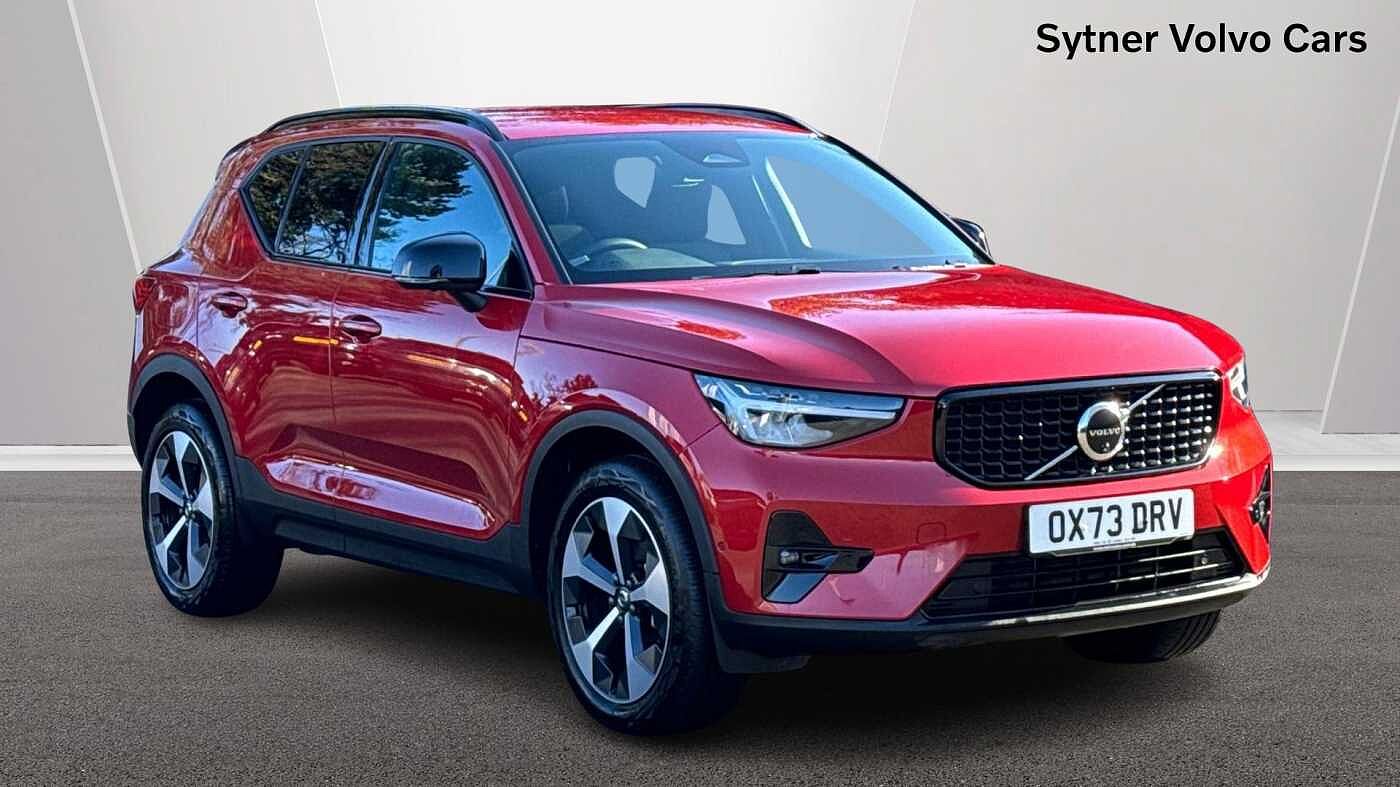 Main listing image - Volvo XC40