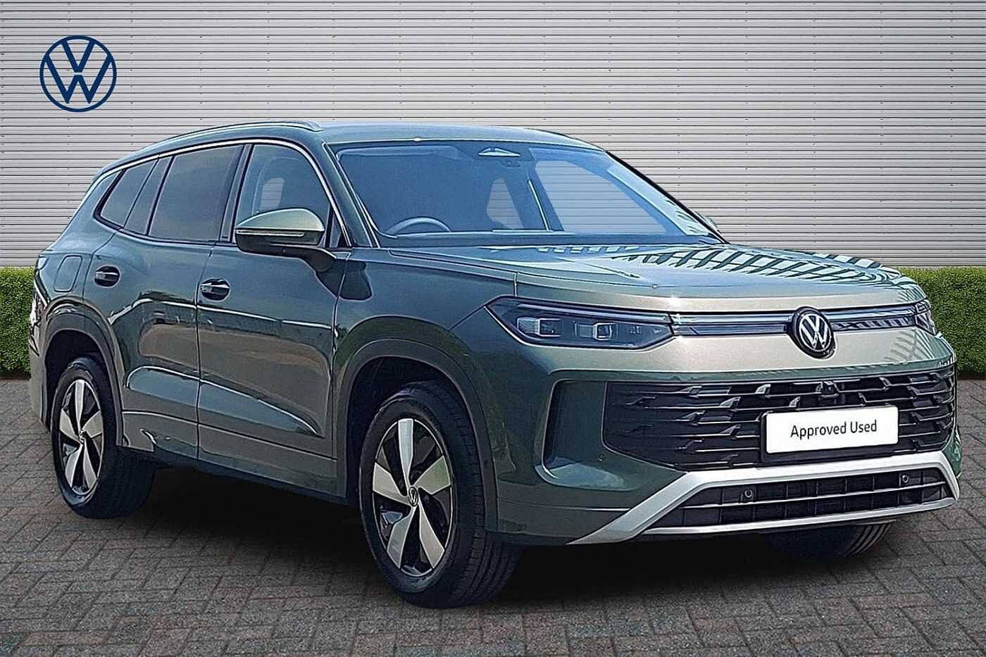 Main listing image - Volkswagen Tayron