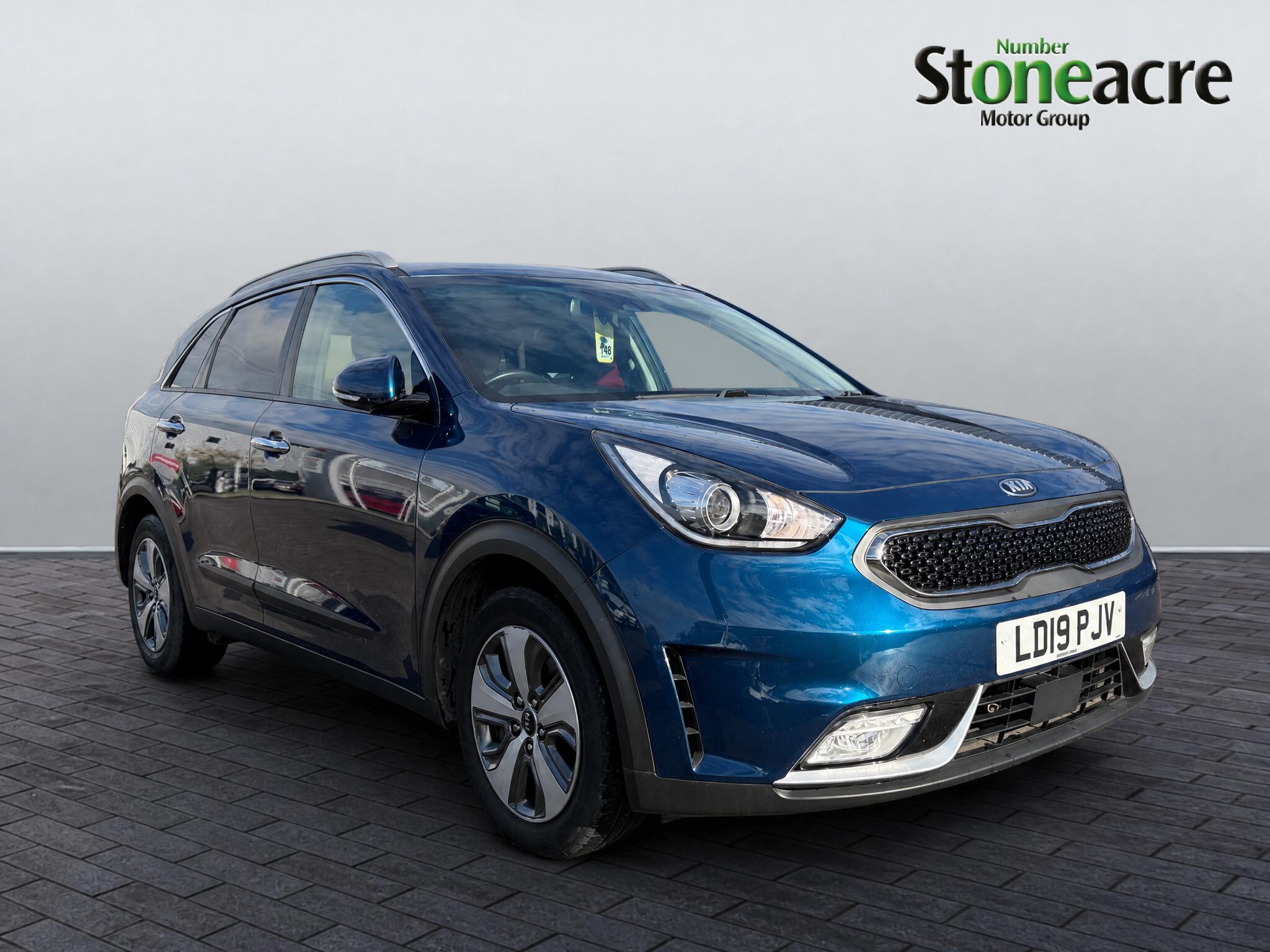 Main listing image - Kia Niro