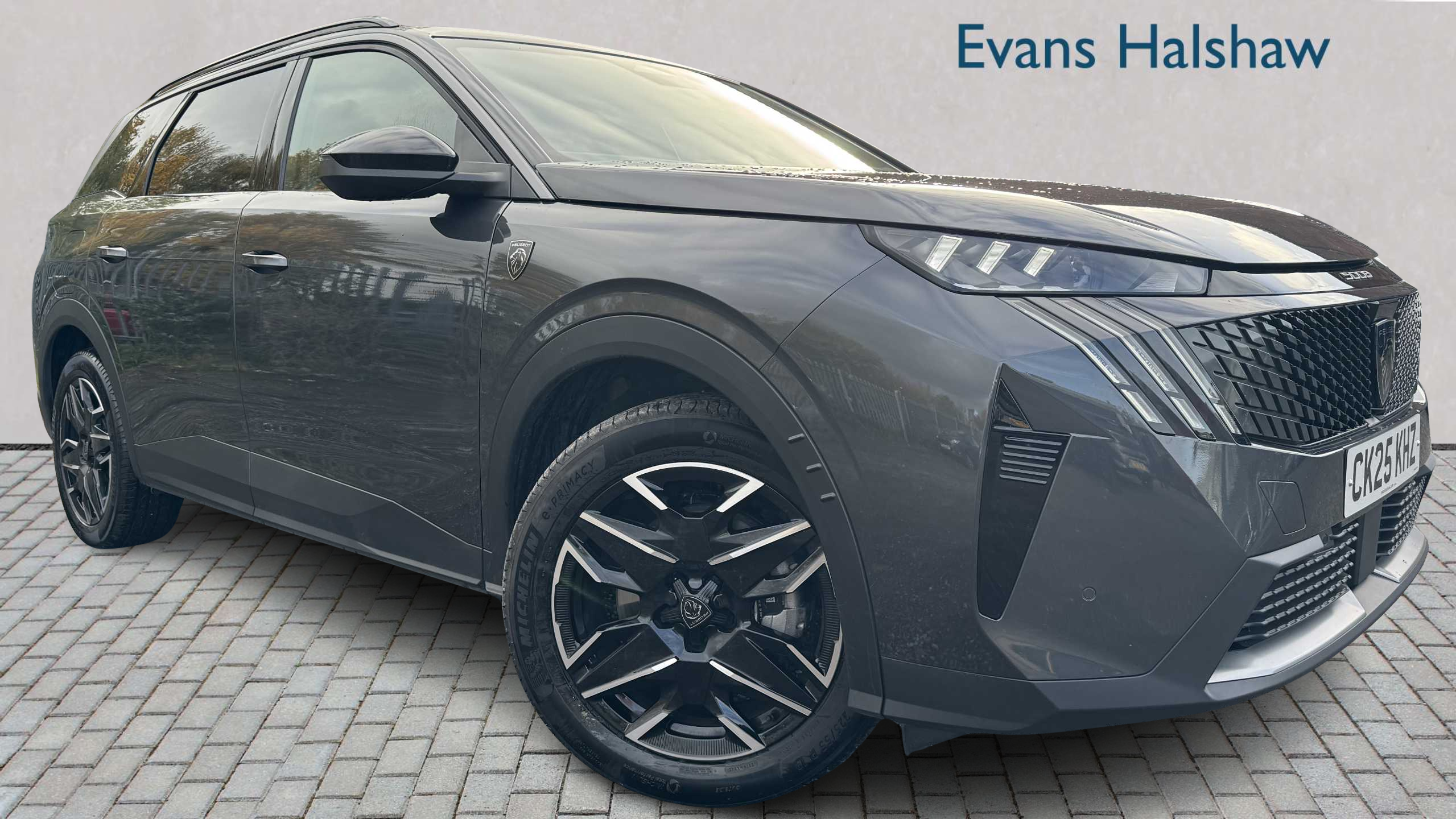 Main listing image - Peugeot 5008