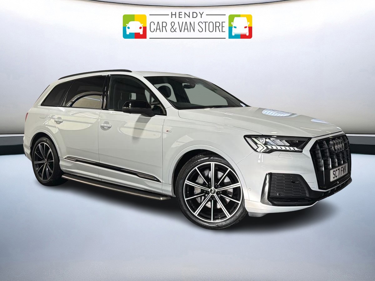 Main listing image - Audi Q7
