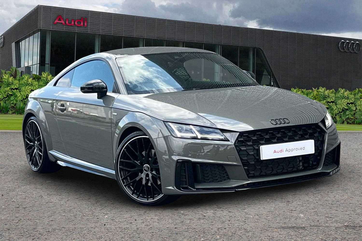 Main listing image - Audi TT