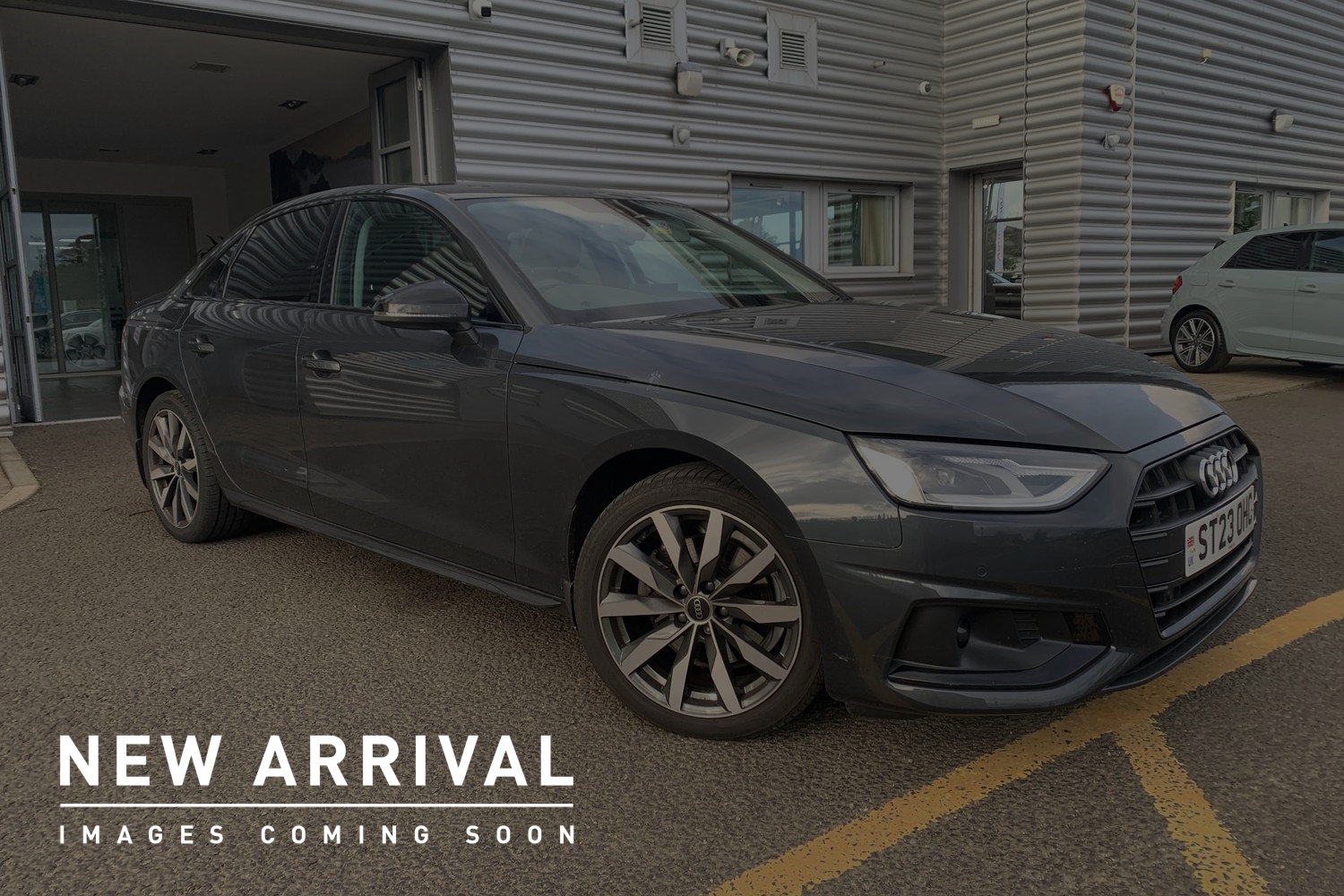 Main listing image - Audi A4