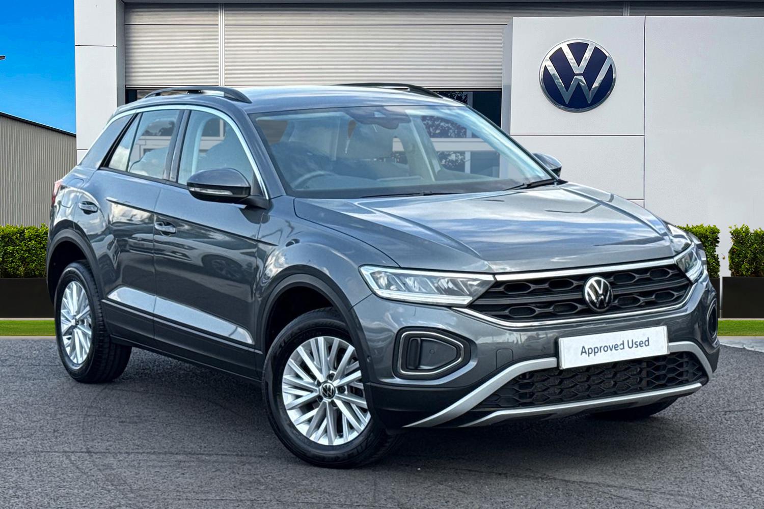 Main listing image - Volkswagen T-Roc