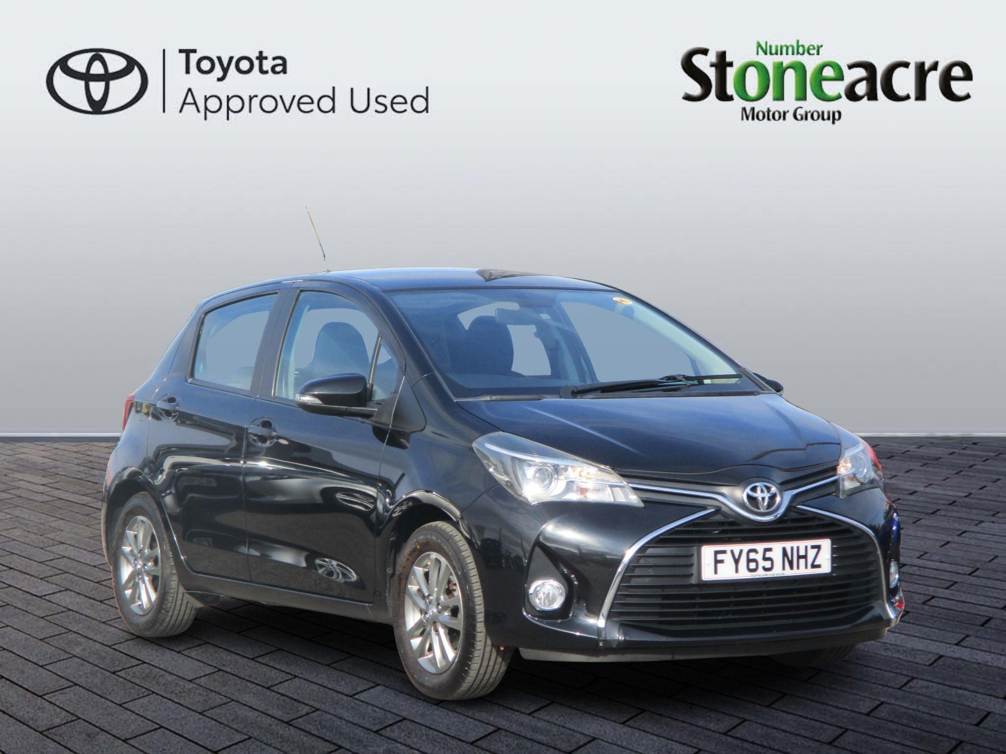 Main listing image - Toyota Yaris