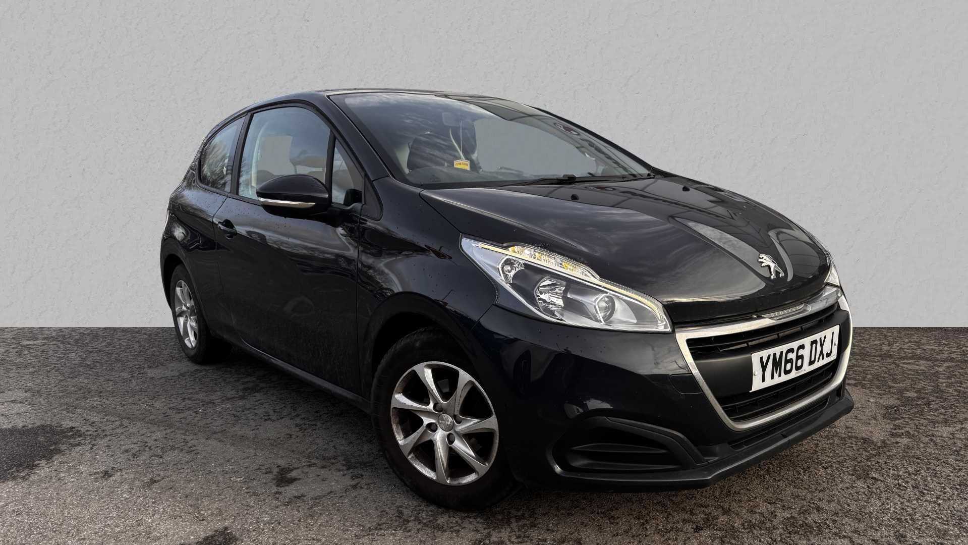 Main listing image - Peugeot 208