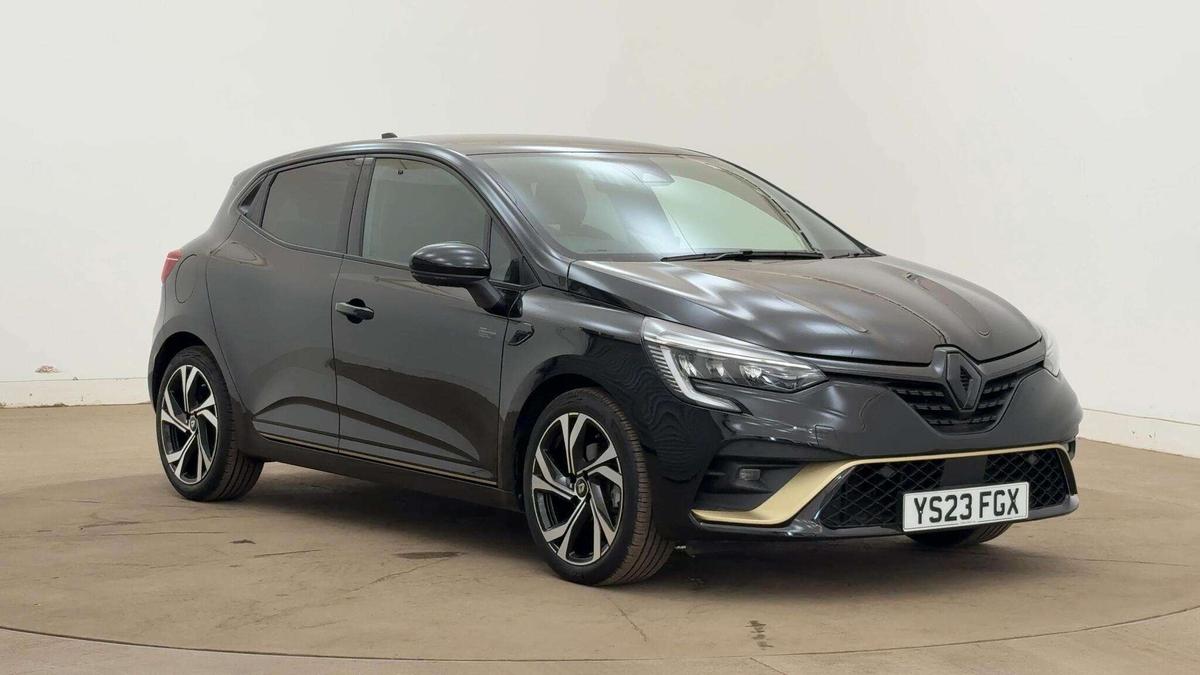 Main listing image - Renault Clio