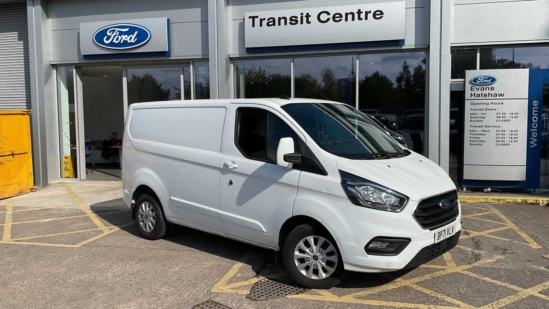 Main listing image - Ford Transit Custom