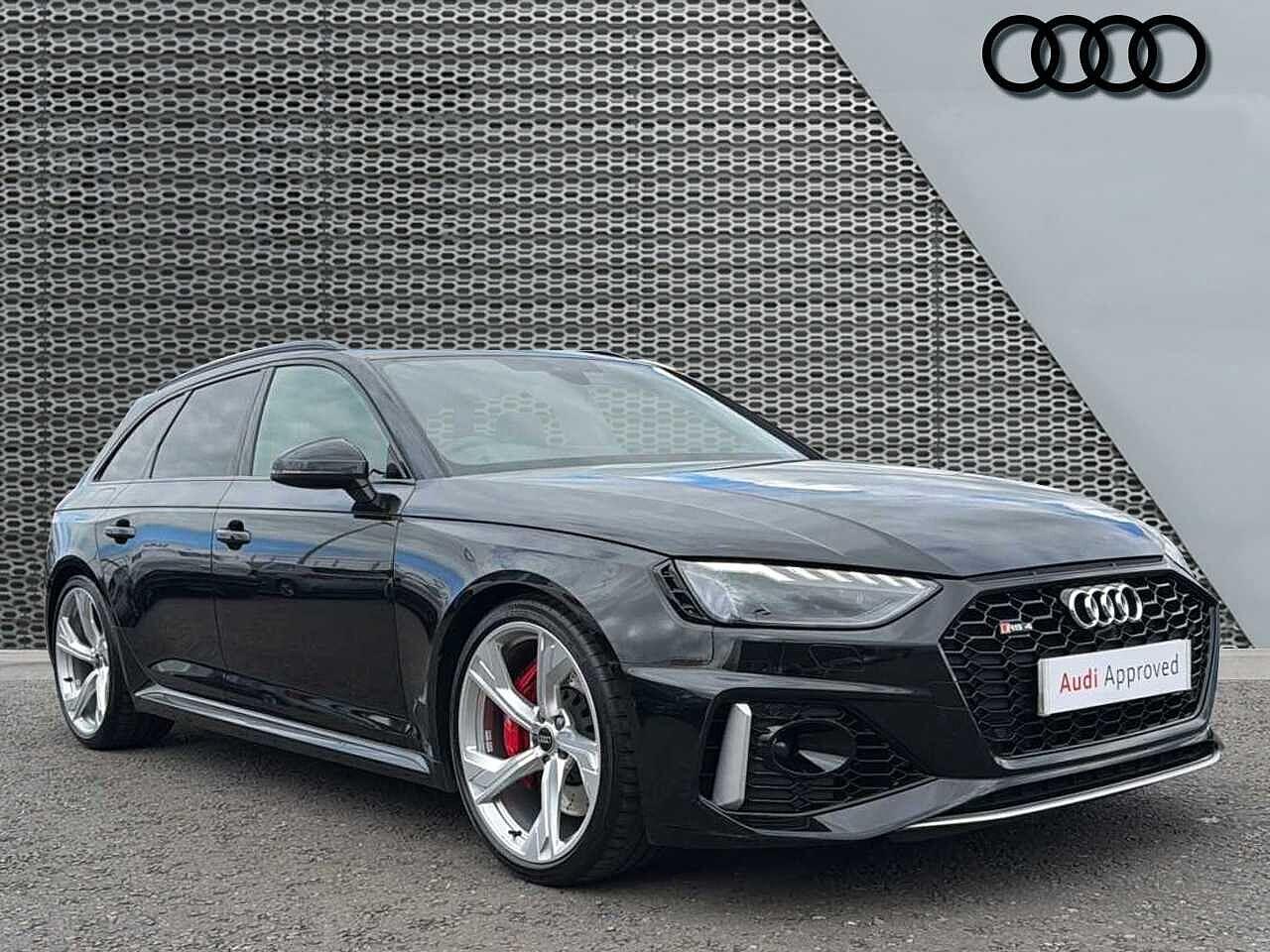 Main listing image - Audi RS4