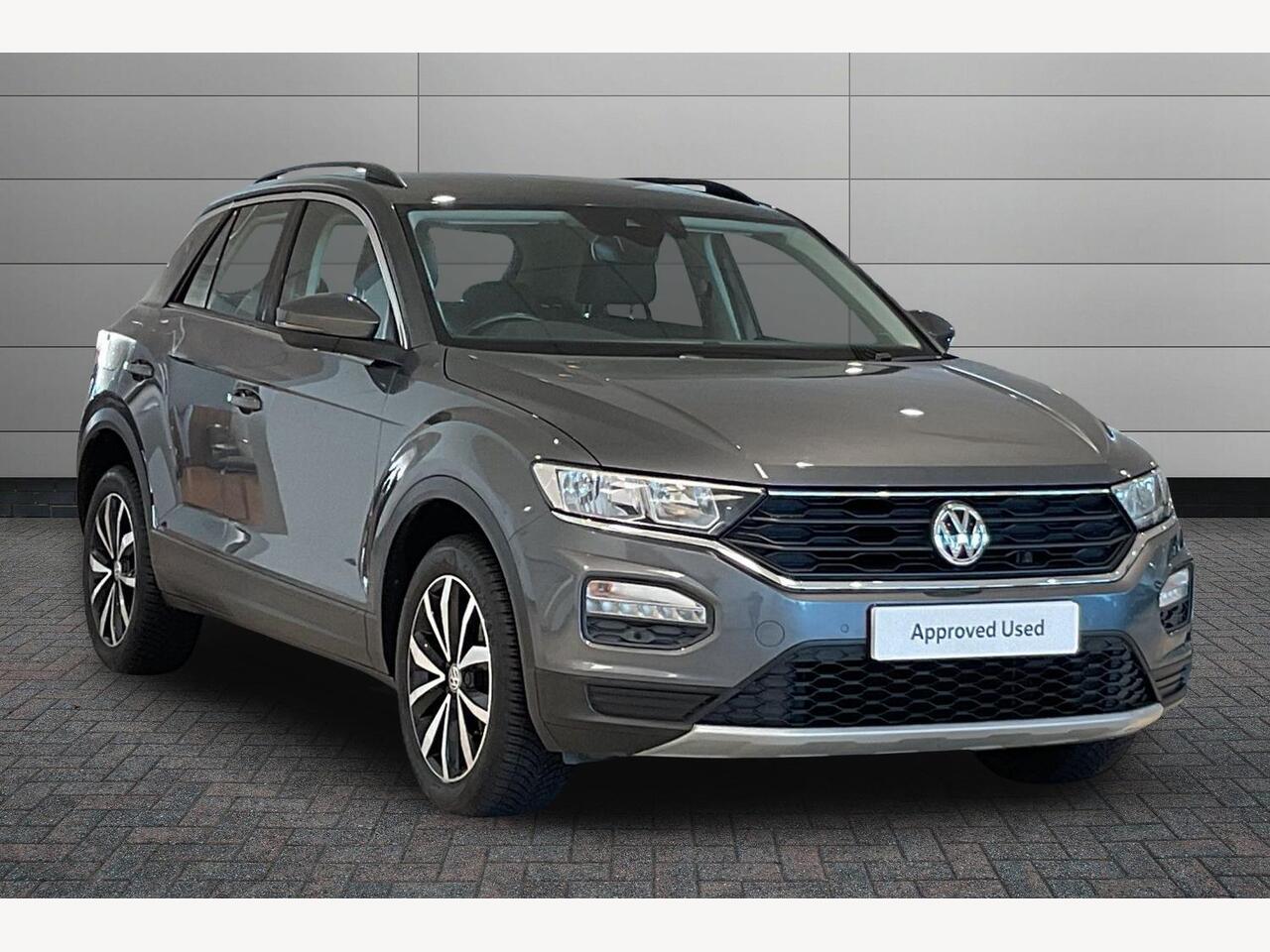 Main listing image - Volkswagen T-Roc